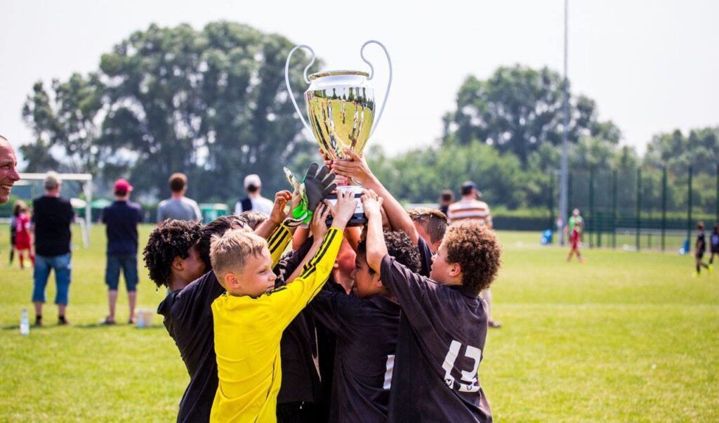 Vindere af fodboldstævne i udlandet